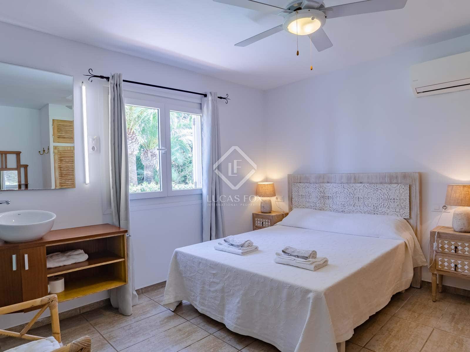 6 soverom Villa til salgs i Ciutadella de Menorca med svømmebasseng garasje - € 2 400 000 (Ref: 7074139)