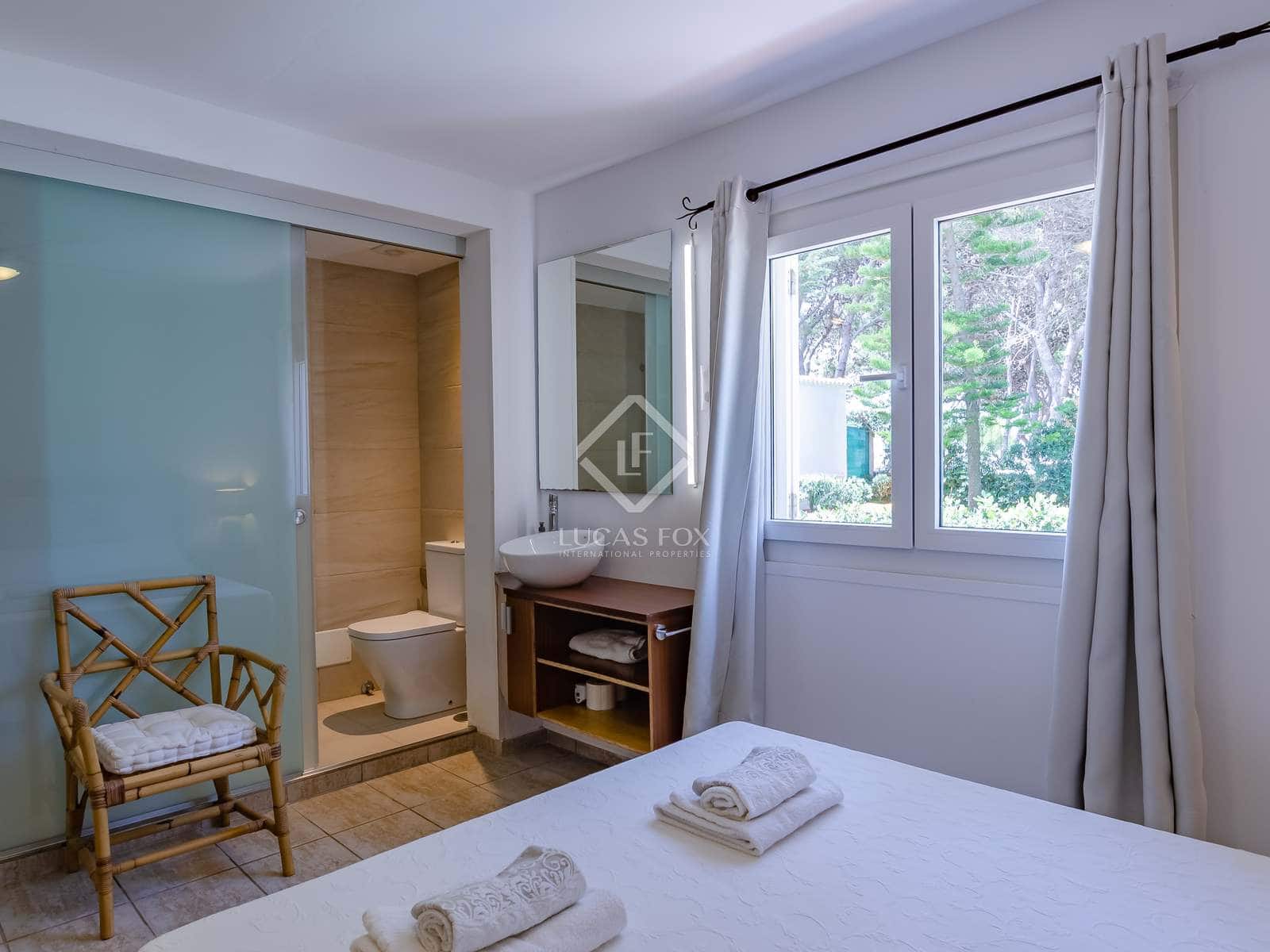 6 soverom Villa til salgs i Ciutadella de Menorca med svømmebasseng garasje - € 2 400 000 (Ref: 7074139)