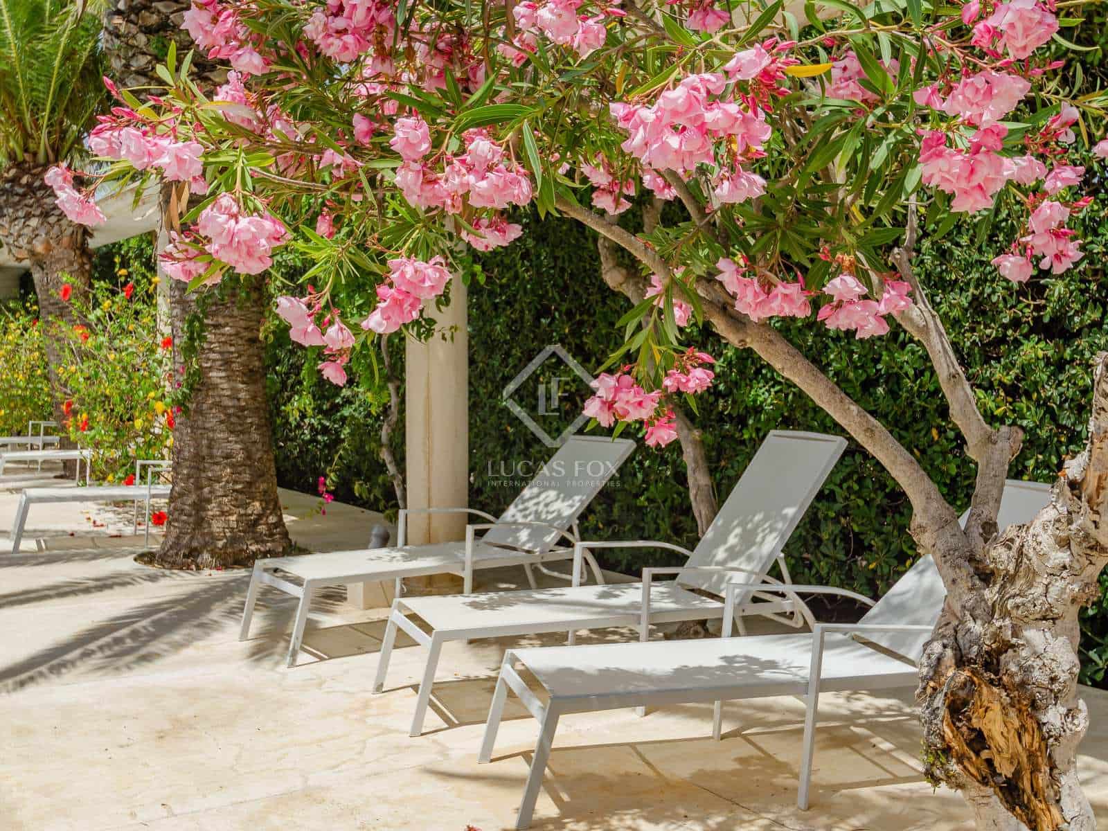 6 soverom Villa til salgs i Ciutadella de Menorca med svømmebasseng garasje - € 2 400 000 (Ref: 7074139)