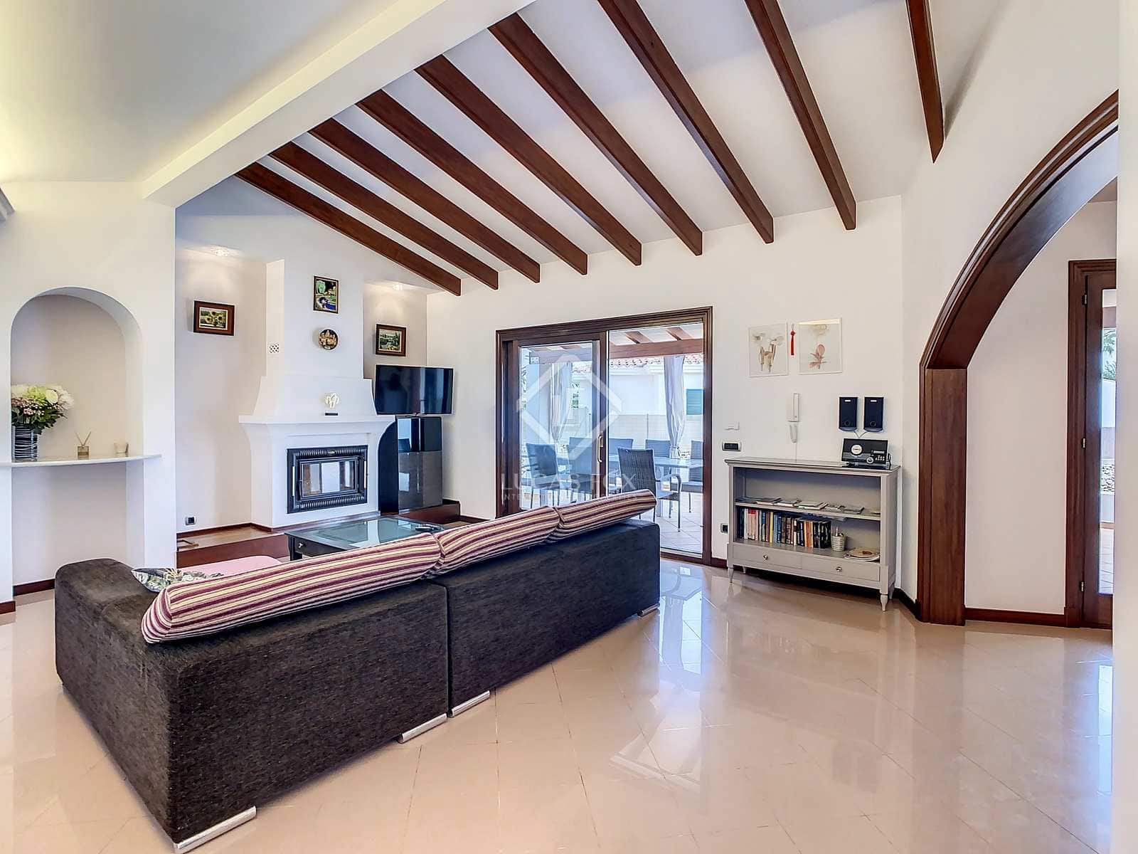 4 sovrum Villa till salu i Ciutadella de Menorca med pool garage - 1 330 000 € (Ref: 7122034)