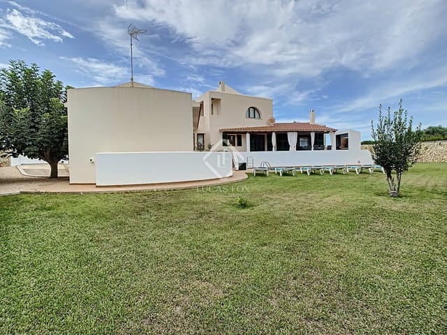4 sypialnia Willa na sprzedaż w Ciutadella de Menorca z basenem garażem - 1 330 000 € (Ref: 7122034)