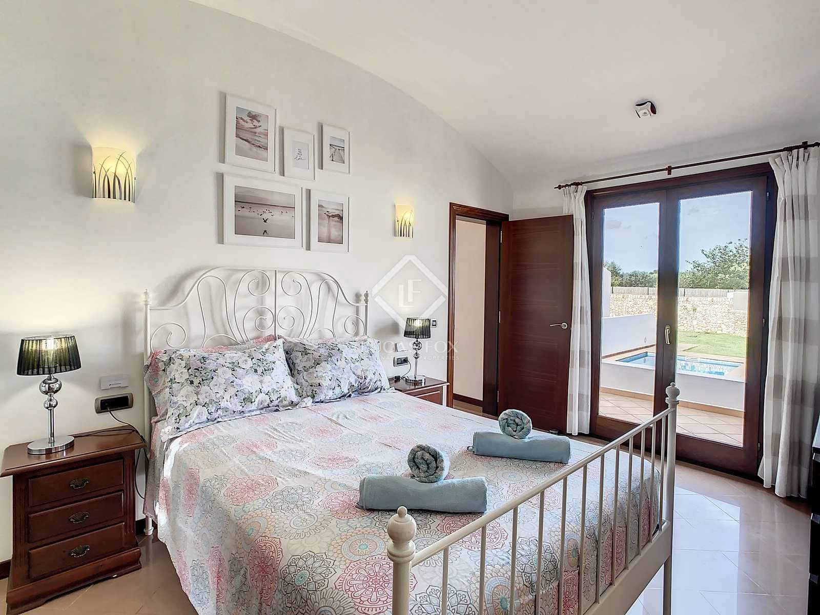 4 sovrum Villa till salu i Ciutadella de Menorca med pool garage - 1 330 000 € (Ref: 7122034)