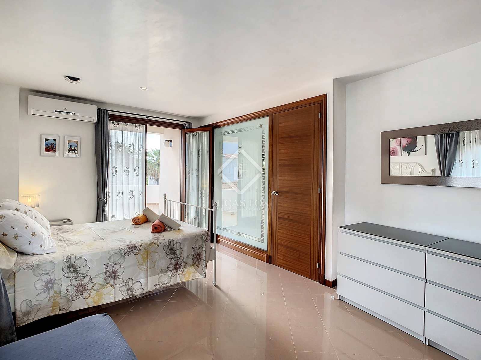 4 sovrum Villa till salu i Ciutadella de Menorca med pool garage - 1 330 000 € (Ref: 7122034)