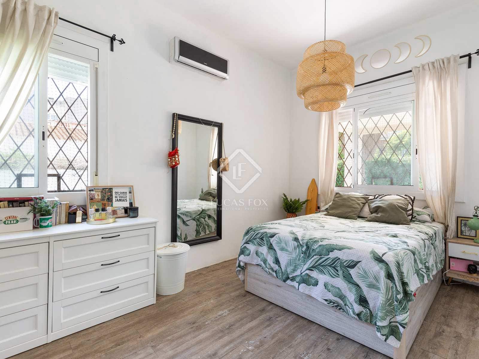 2 slaapkamer Villa te koop in Castelldefels met zwembad - € 1.297.000 (Ref: 7122068)