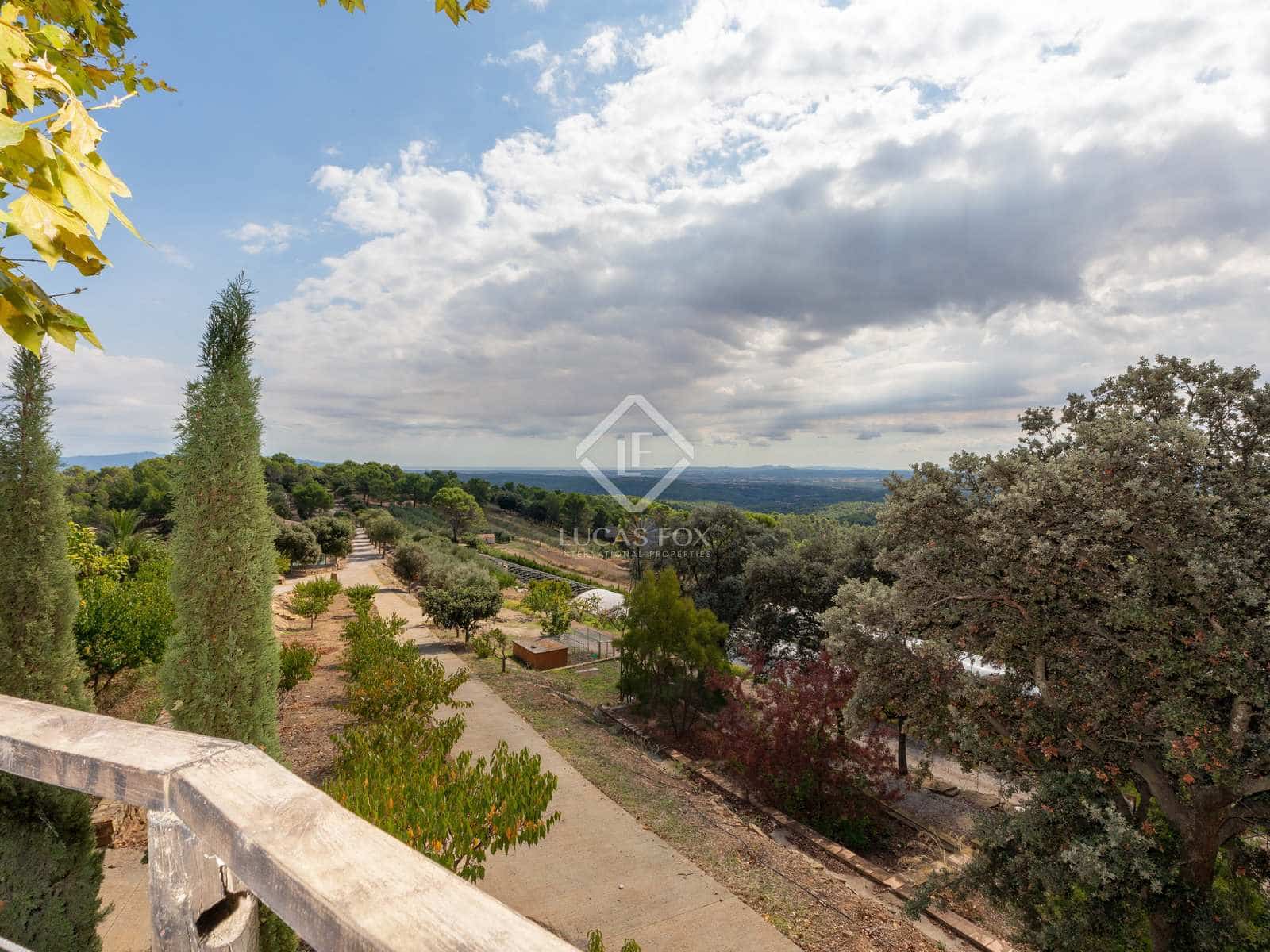 6 soveværelse Finca/Landehus til salg i Cistella med swimmingpool garage - € 4.500.000 (Ref: 7122075)