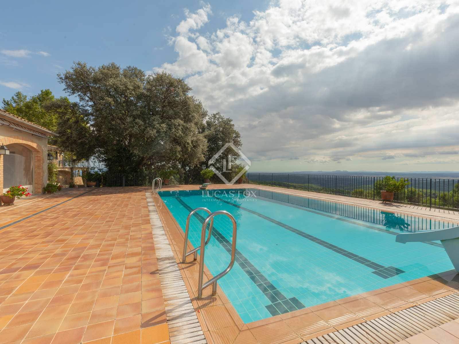 6 soveværelse Finca/Landehus til salg i Cistella med swimmingpool garage - € 4.500.000 (Ref: 7122075)