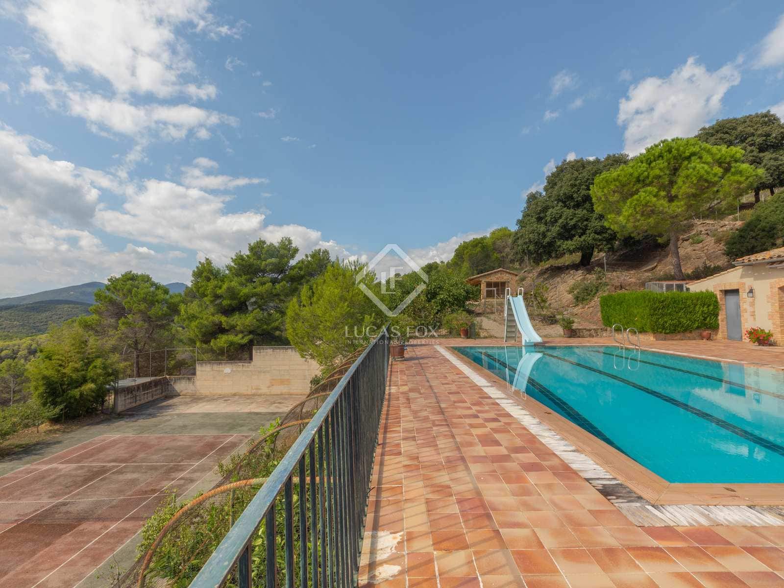 6 soveværelse Finca/Landehus til salg i Cistella med swimmingpool garage - € 4.500.000 (Ref: 7122075)