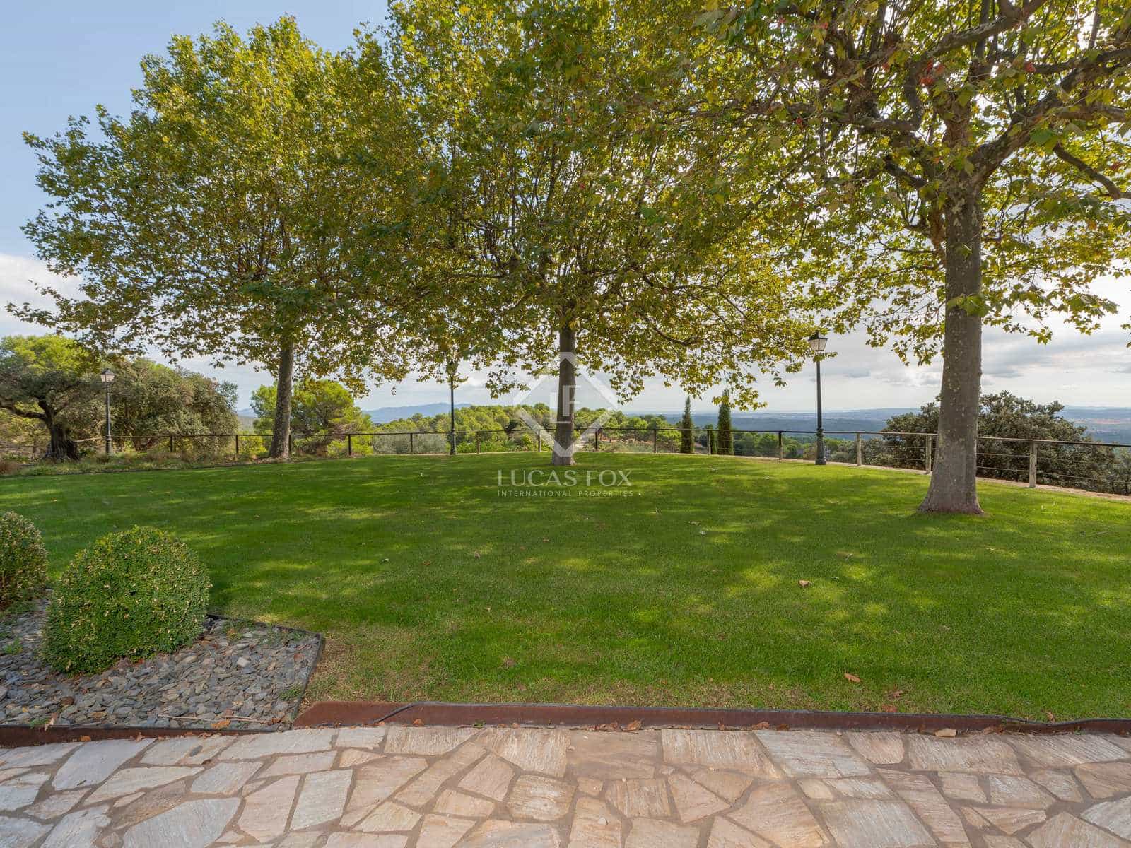 6 soveværelse Finca/Landehus til salg i Cistella med swimmingpool garage - € 4.500.000 (Ref: 7122075)