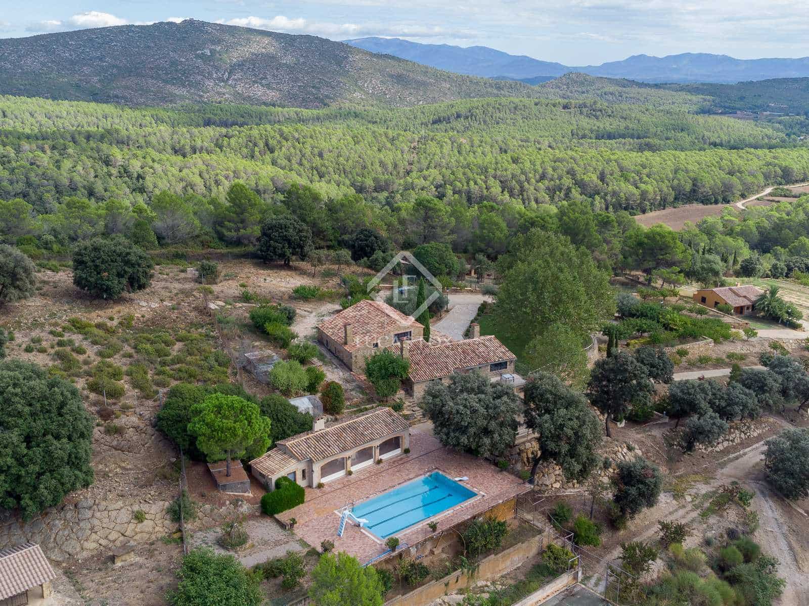 6 soveværelse Finca/Landehus til salg i Cistella med swimmingpool garage - € 4.500.000 (Ref: 7122075)