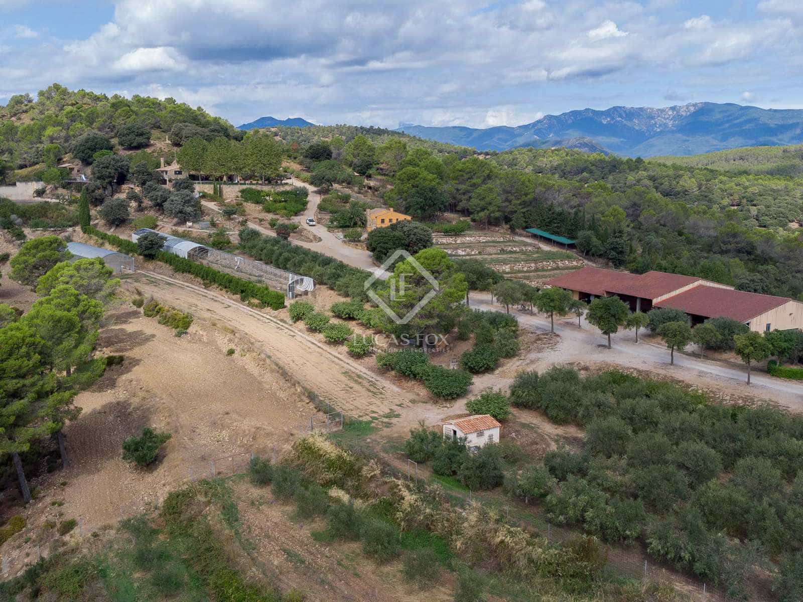 6 soveværelse Finca/Landehus til salg i Cistella med swimmingpool garage - € 4.500.000 (Ref: 7122075)