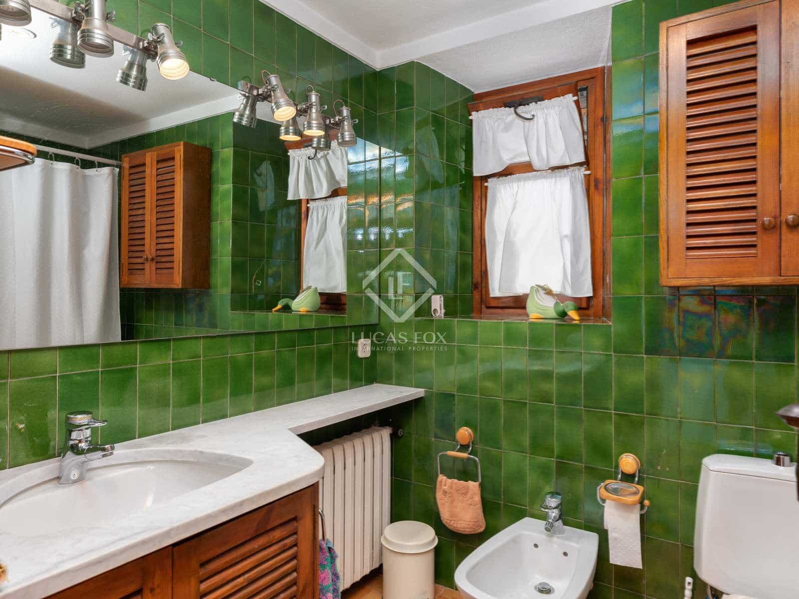 6 soveværelse Finca/Landehus til salg i Cistella med swimmingpool garage - € 4.500.000 (Ref: 7122075)