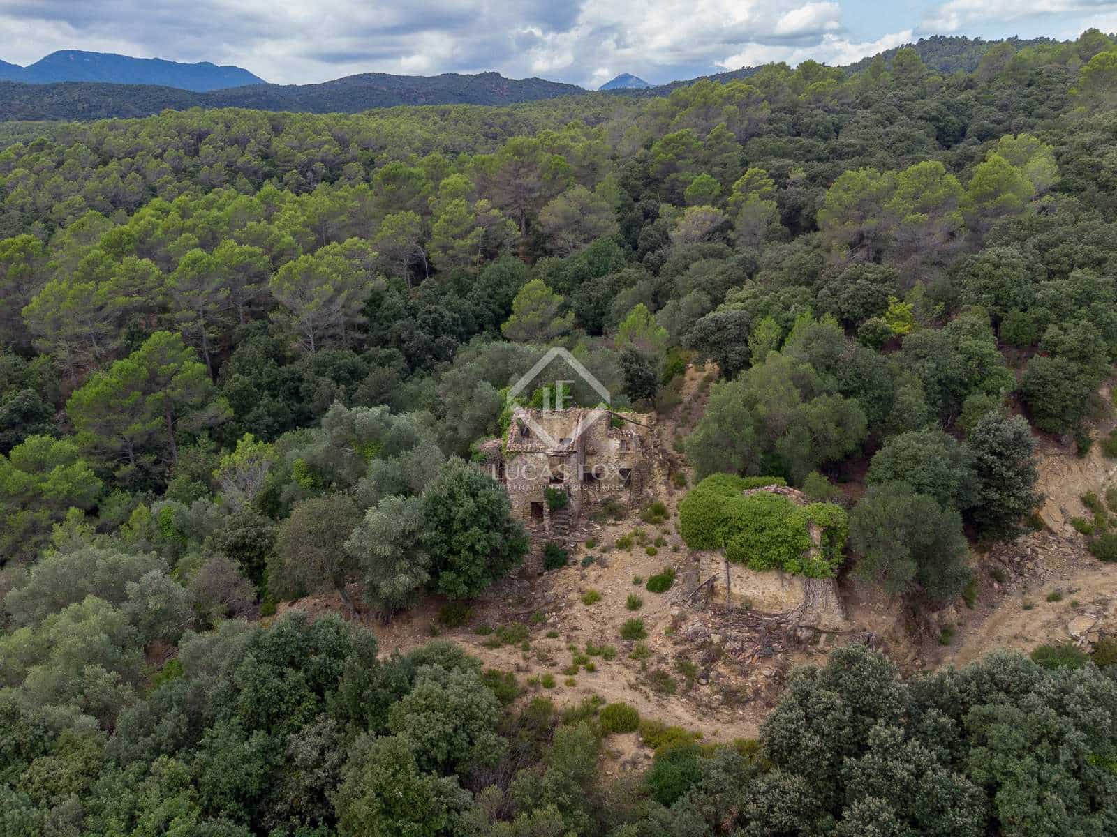 6 soveværelse Finca/Landehus til salg i Cistella med swimmingpool garage - € 4.500.000 (Ref: 7122075)