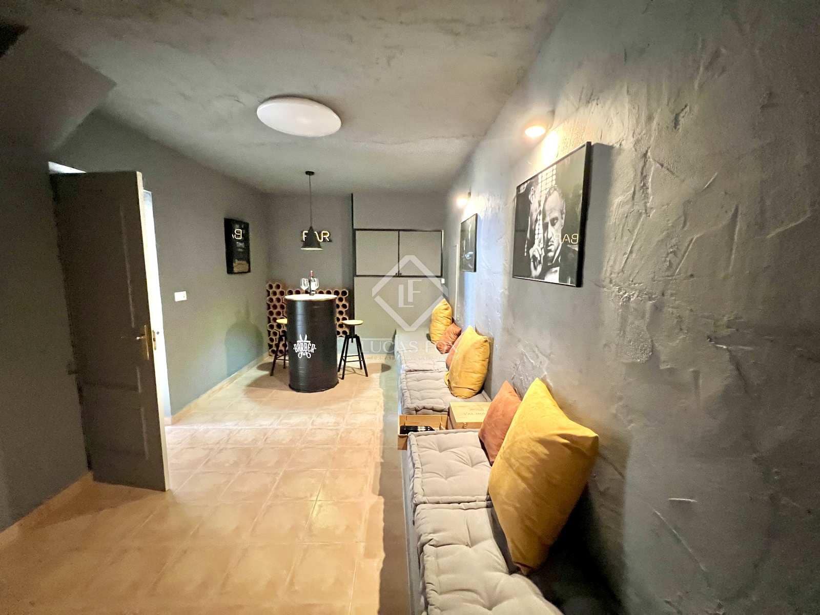 5 bedroom Villa for sale in Altea with pool garage - € 1,195,000 (Ref: 7122086)