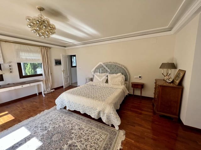 5 quarto Moradia para venda em Altea com piscina garagem - 1 195 000 € (Ref: 7122086)