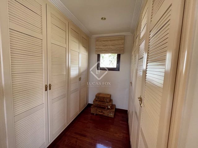 5 quarto Moradia para venda em Altea com piscina garagem - 1 195 000 € (Ref: 7122086)