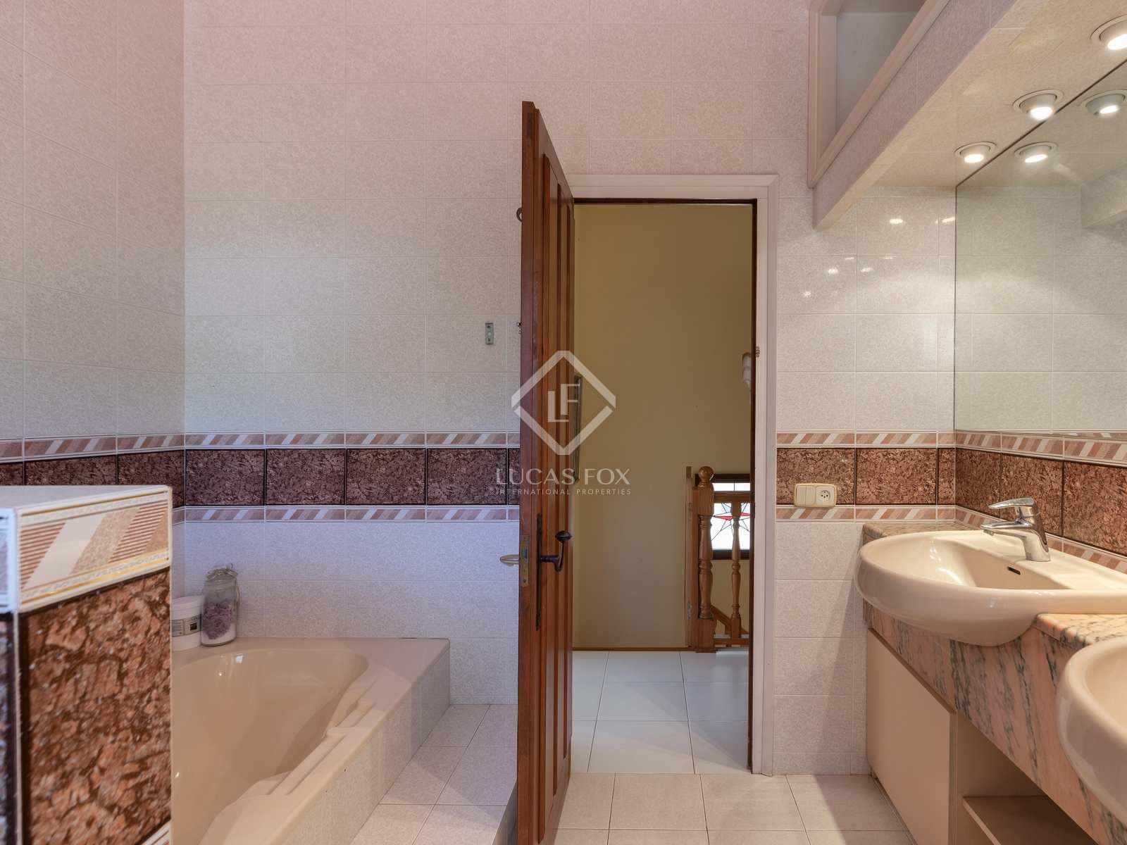 6 Zimmer Villa zu verkaufen in Calella de Palafrugell mit Pool Garage - 1.250.000 € (Ref: 7122137)