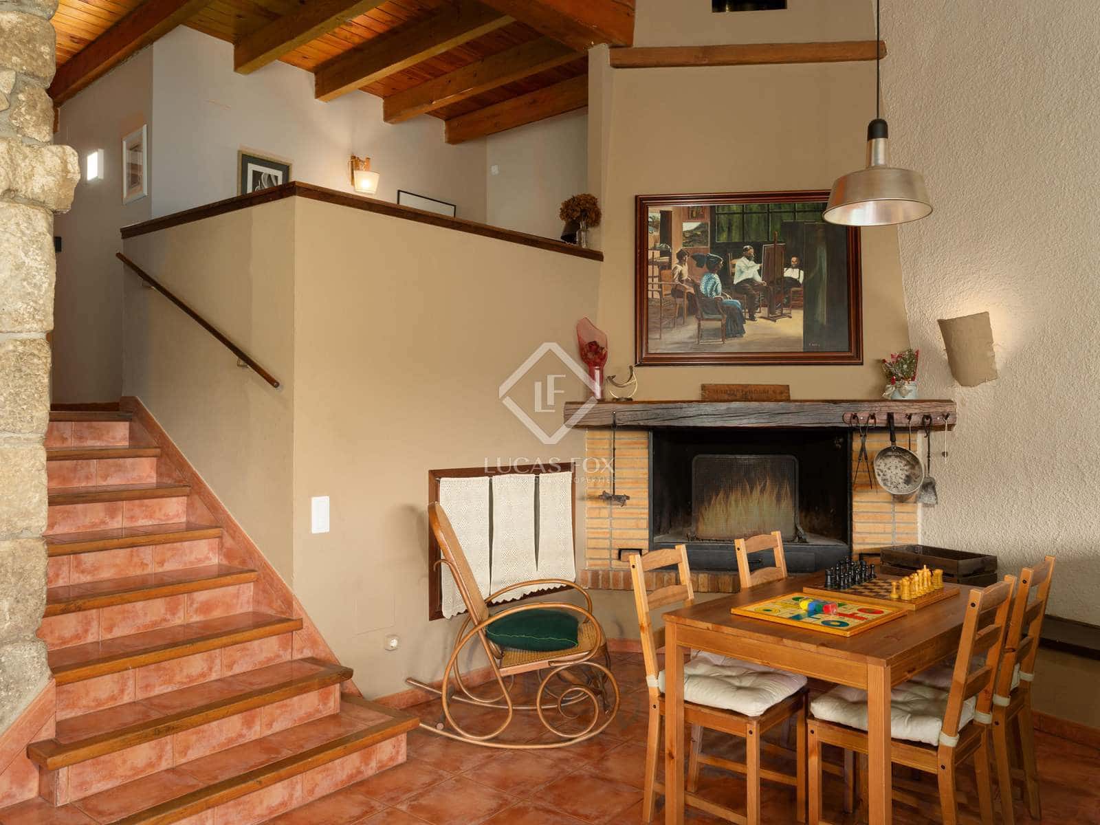 6 soverom Villa til salgs i La Vall d'en Bas med garasje - € 670 000 (Ref: 7122144)