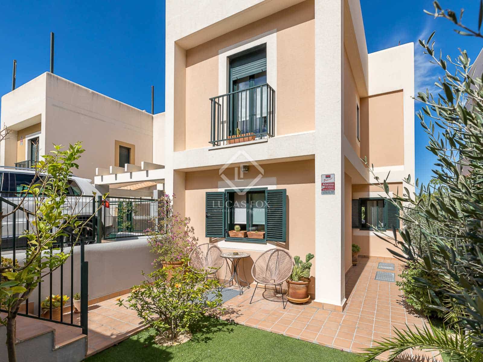 3 chambre Villa/Maison à vendre à San Jose / Sant Josep de Sa Talaia avec piscine garage - 795 000 € (Ref: 7122145)