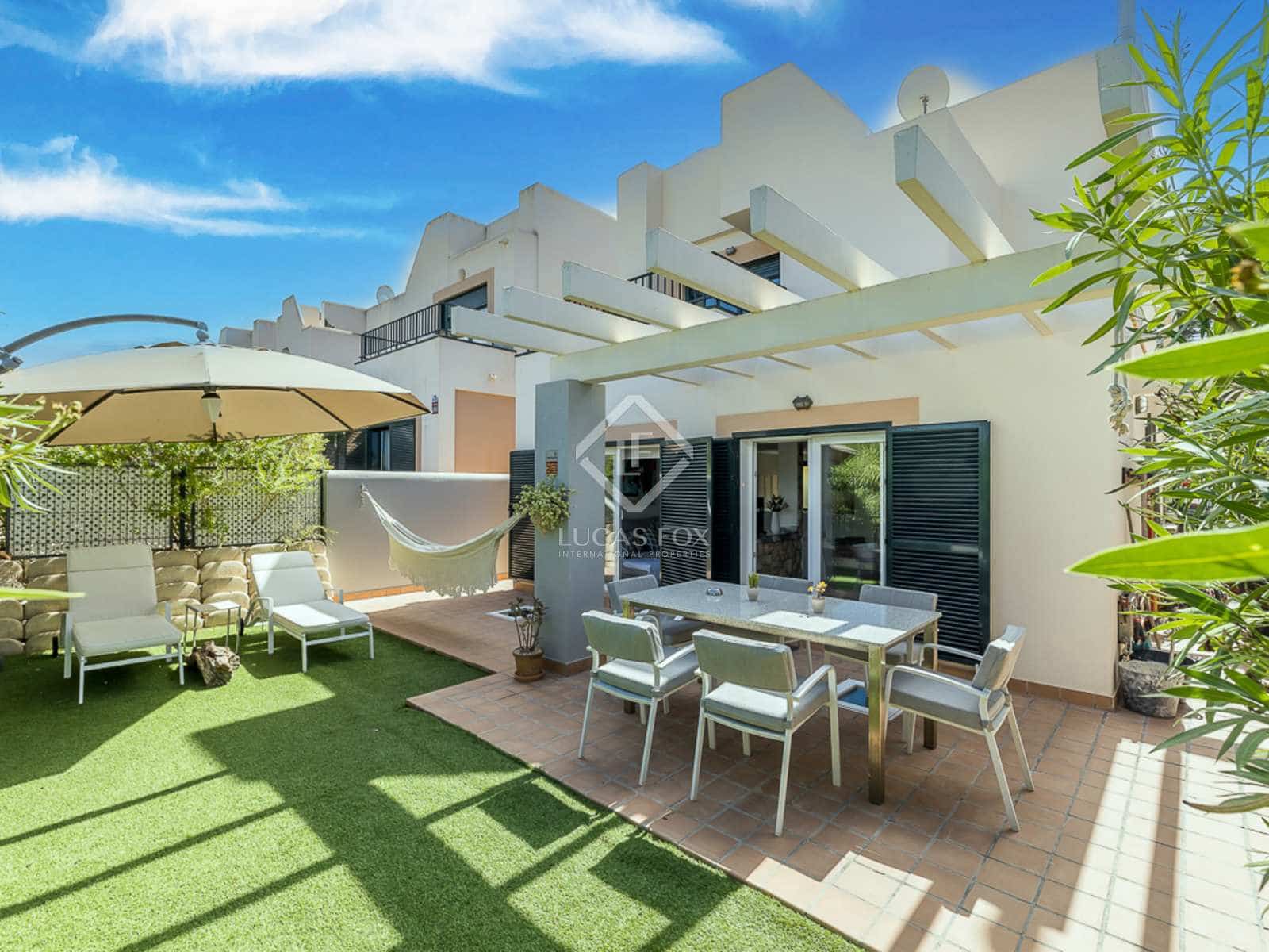 3 chambre Villa/Maison à vendre à San Jose / Sant Josep de Sa Talaia avec piscine garage - 795 000 € (Ref: 7122145)