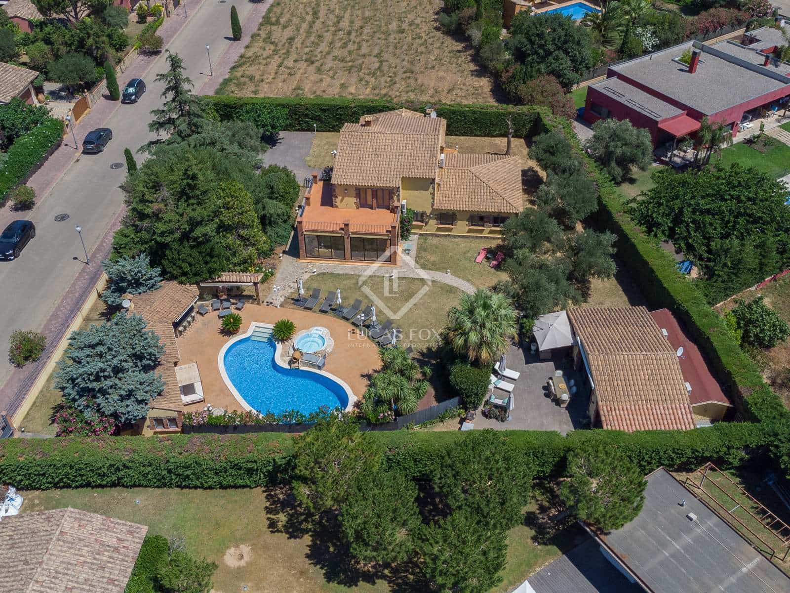 5 soveværelse Villa til salg i Peralada med swimmingpool - € 2.290.000 (Ref: 7122181)