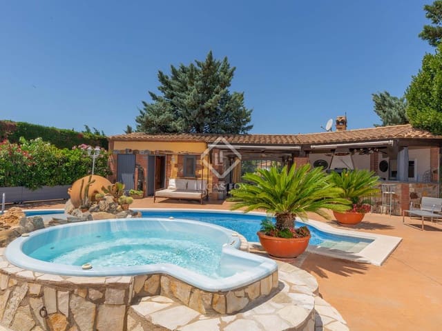 5 makuuhuone Huvila myytävänä paikassa Peralada mukana uima-altaan - 2 290 000 € (Ref: 7122181)