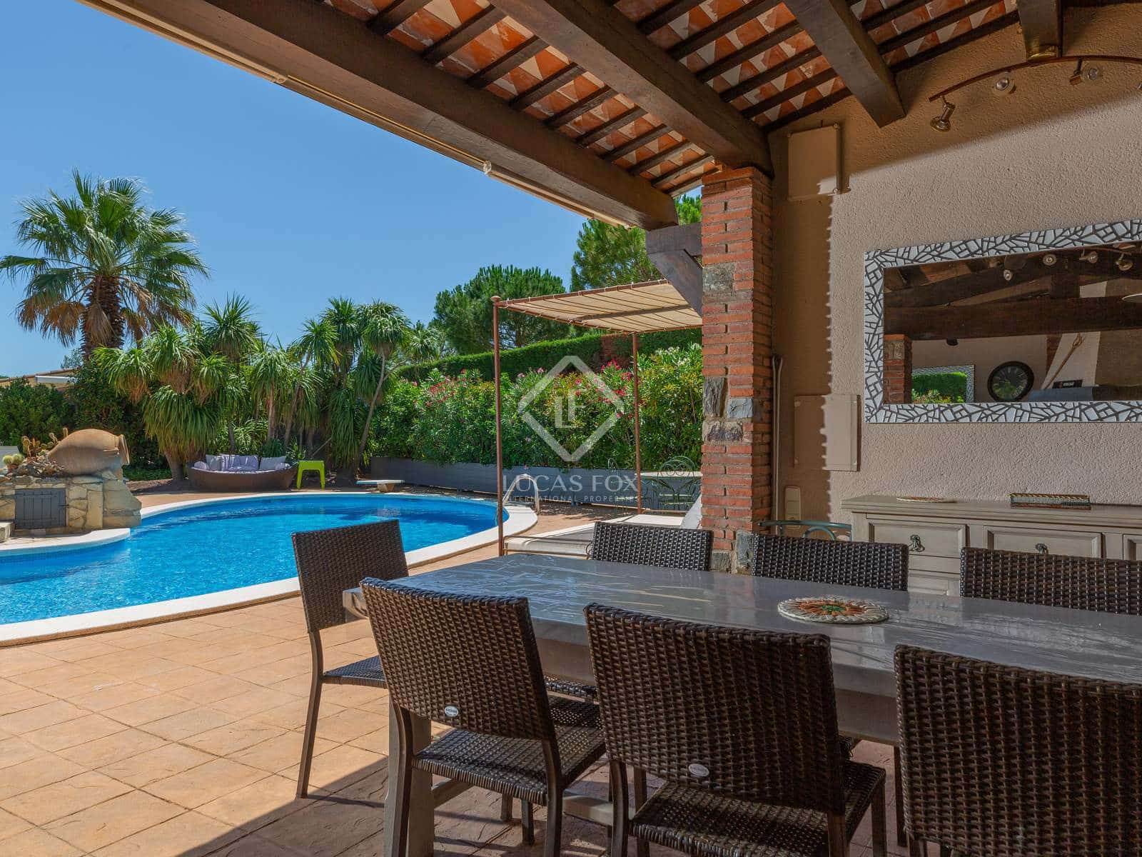 5 soveværelse Villa til salg i Peralada med swimmingpool - € 2.290.000 (Ref: 7122181)