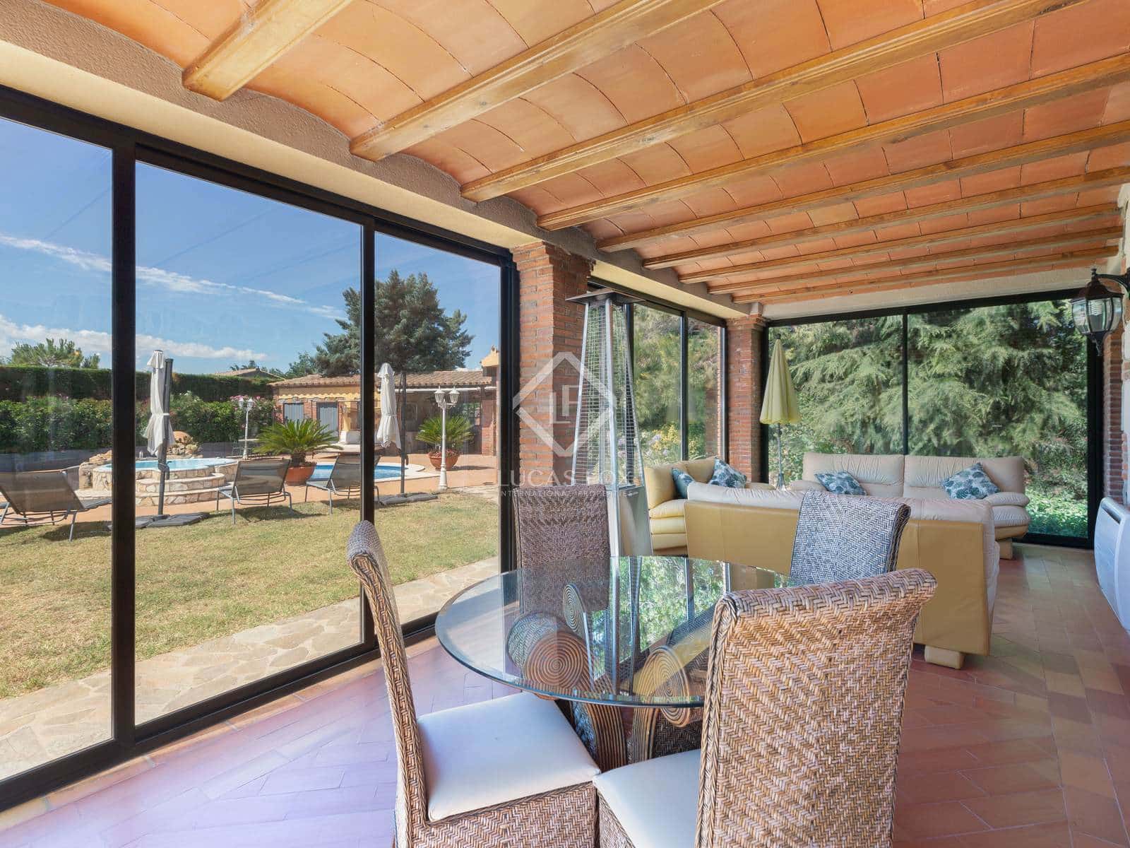 5 soveværelse Villa til salg i Peralada med swimmingpool - € 2.290.000 (Ref: 7122181)