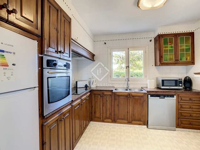 3 chambre Villa/Maison à vendre à Ciutadella de Menorca avec piscine garage - 760 000 € (Ref: 7124320)