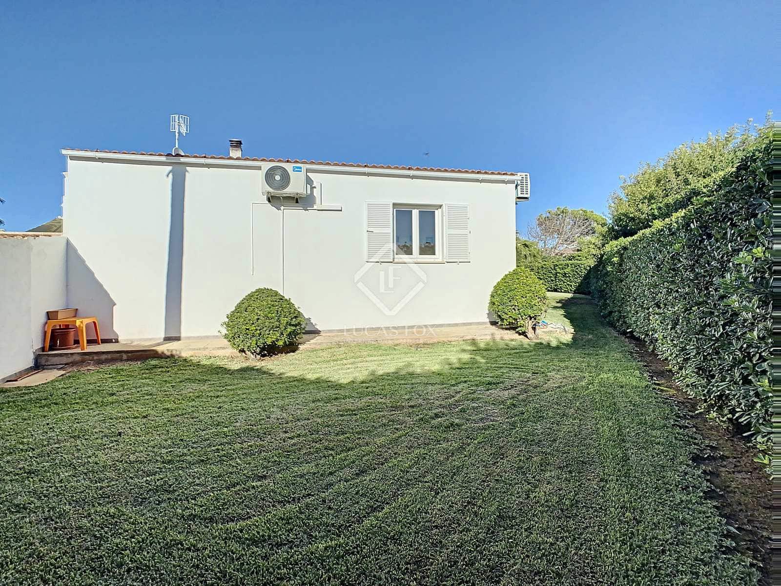 3 soveværelse Villa til salg i Ciutadella de Menorca med swimmingpool garage - € 760.000 (Ref: 7124320)