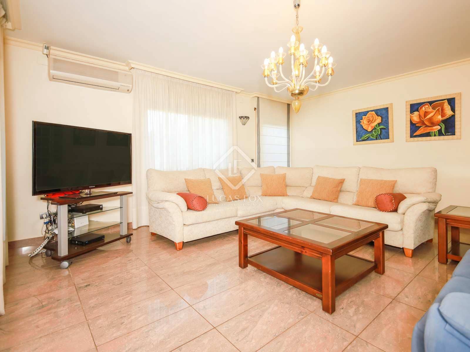 5 sovrum Villa till salu i Salou med pool garage - 735 000 € (Ref: 7140612)