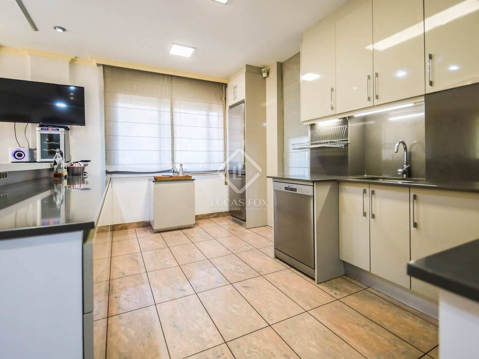 5 sovrum Villa till salu i Salou med pool garage - 735 000 € (Ref: 7140612)