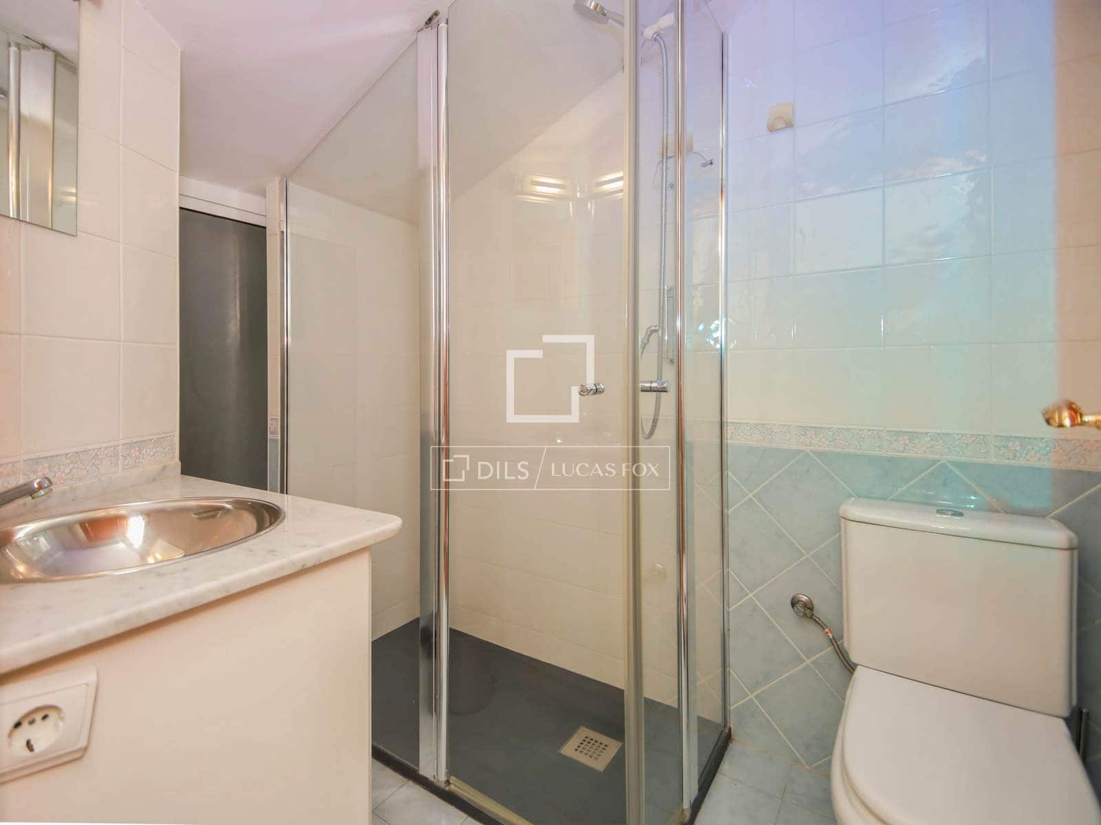 5 sovrum Villa till salu i Salou med pool garage - 735 000 € (Ref: 7140612)