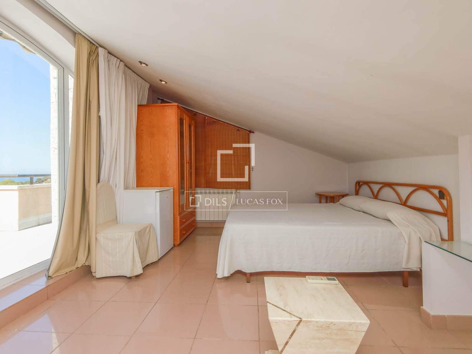 5 sovrum Villa till salu i Salou med pool garage - 735 000 € (Ref: 7140612)