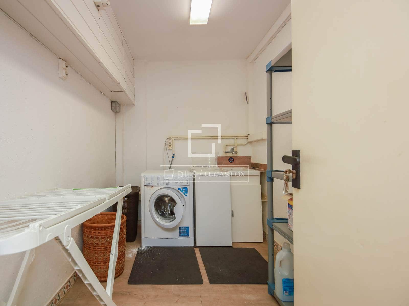 5 sovrum Villa till salu i Salou med pool garage - 735 000 € (Ref: 7140612)