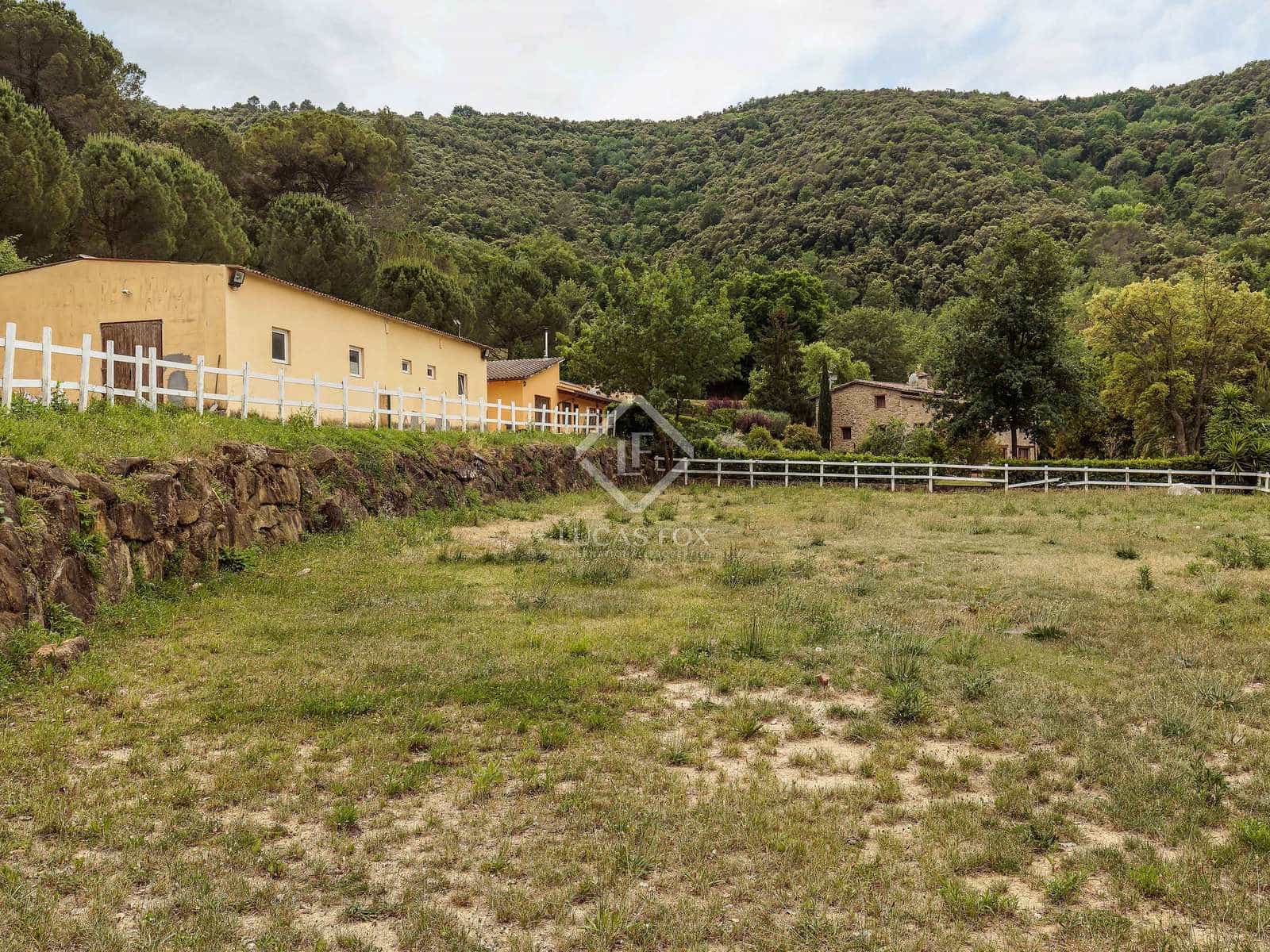 11 soveværelse Finca/Landehus til salg i Banyoles med swimmingpool garage - € 1.100.000 (Ref: 7142747)