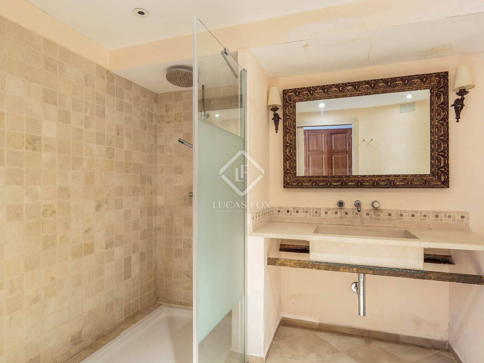 11 soveværelse Finca/Landehus til salg i Banyoles med swimmingpool garage - € 1.100.000 (Ref: 7142747)