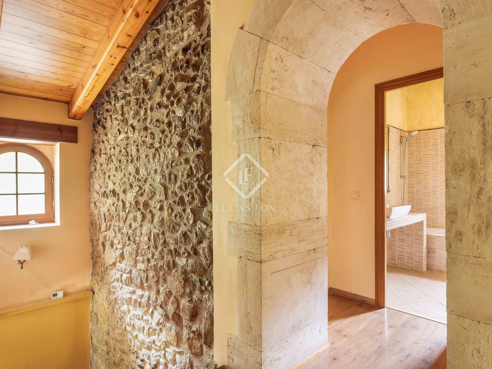 11 soveværelse Finca/Landehus til salg i Banyoles med swimmingpool garage - € 1.100.000 (Ref: 7142747)