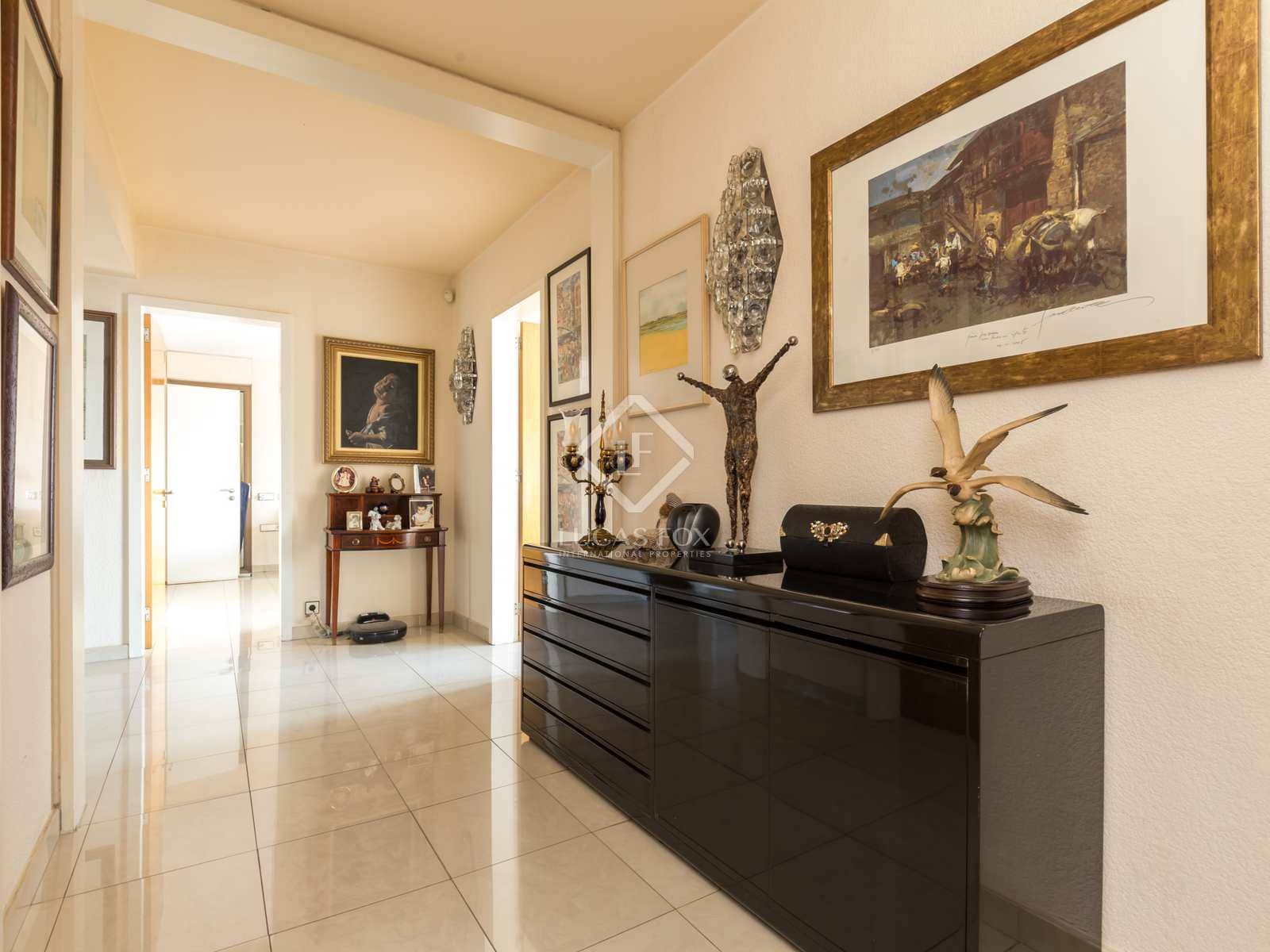 6 slaapkamer Villa te koop in Sant Just Desvern met zwembad garage - € 1.750.000 (Ref: 7142756)