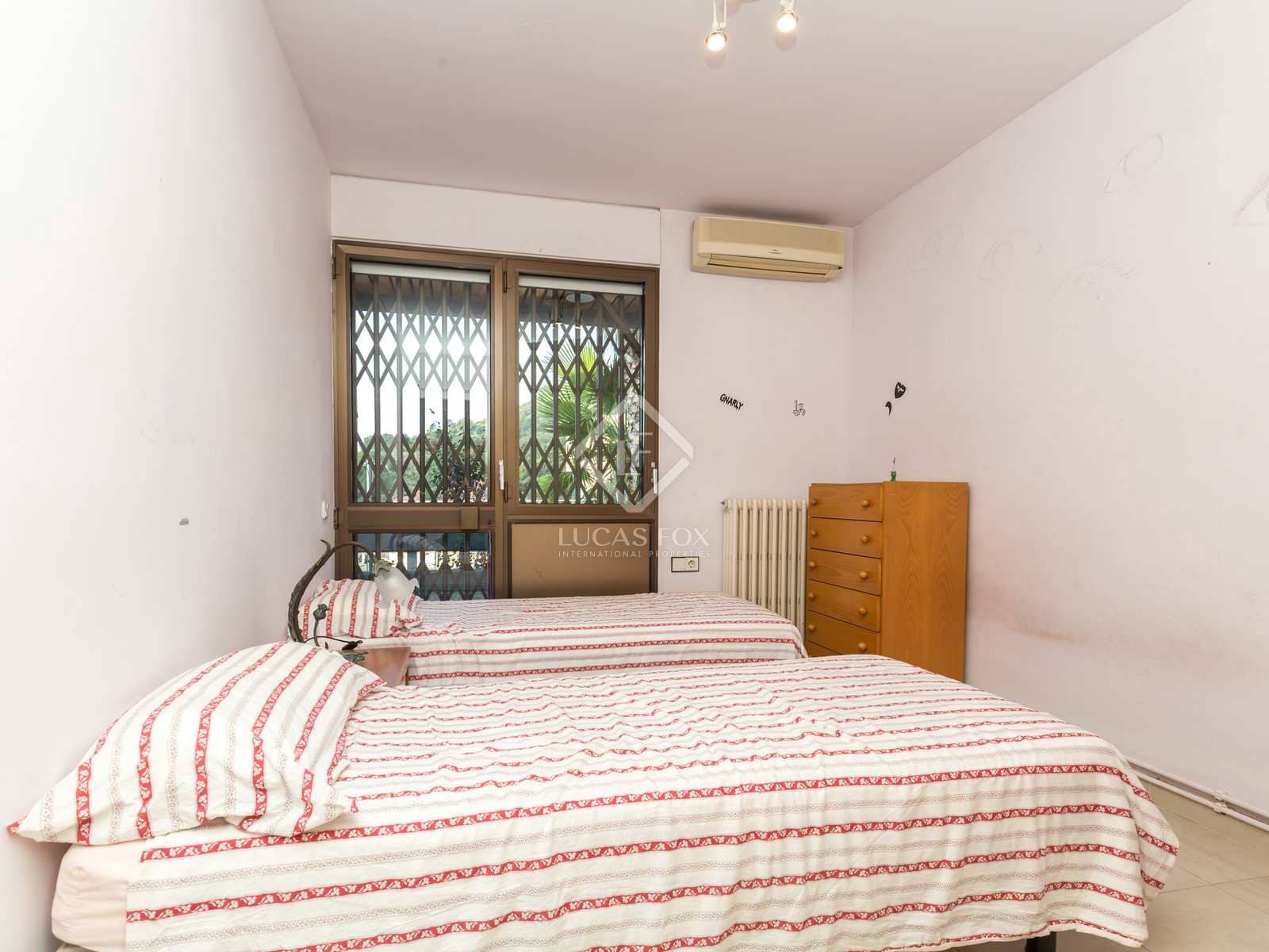 6 slaapkamer Villa te koop in Sant Just Desvern met zwembad garage - € 1.750.000 (Ref: 7142756)