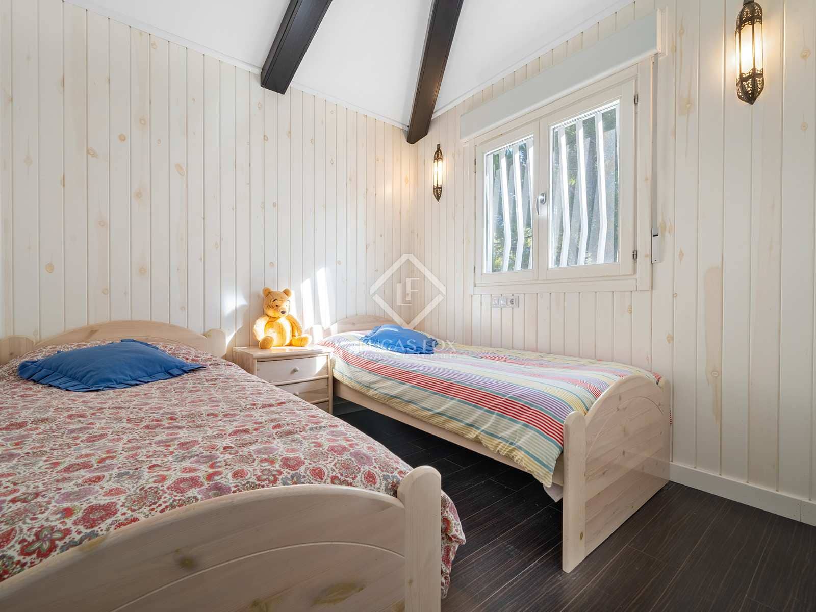 9 soveværelse Villa til salg i Roda de Bara med swimmingpool garage - € 1.800.000 (Ref: 7149362)