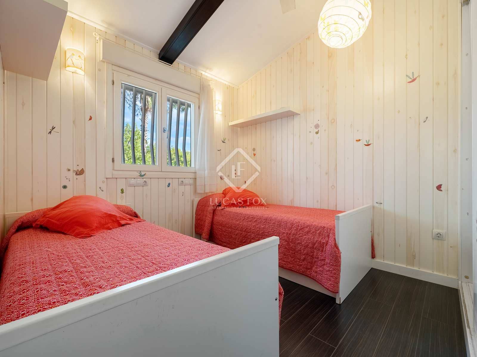 9 soveværelse Villa til salg i Roda de Bara med swimmingpool garage - € 1.800.000 (Ref: 7149362)