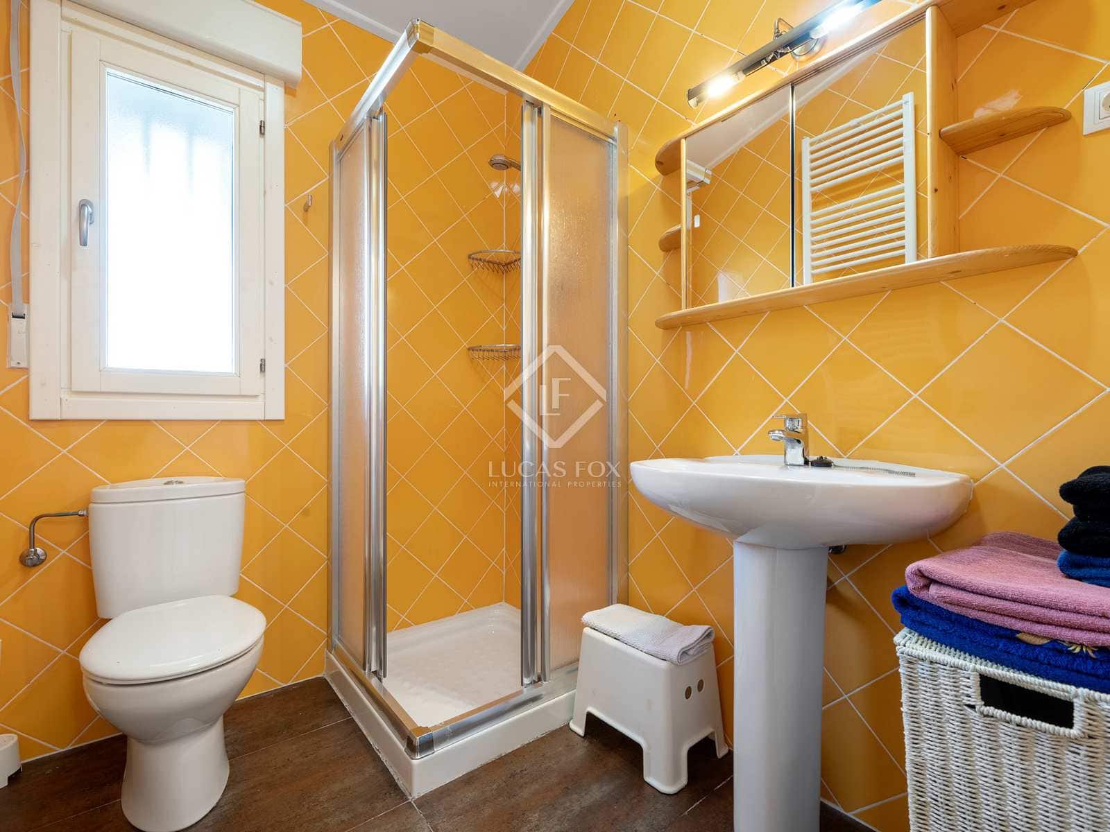 9 soveværelse Villa til salg i Roda de Bara med swimmingpool garage - € 1.800.000 (Ref: 7149362)