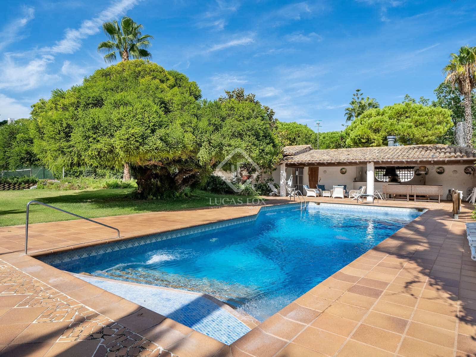 9 soveværelse Villa til salg i Roda de Bara med swimmingpool garage - € 1.800.000 (Ref: 7149362)