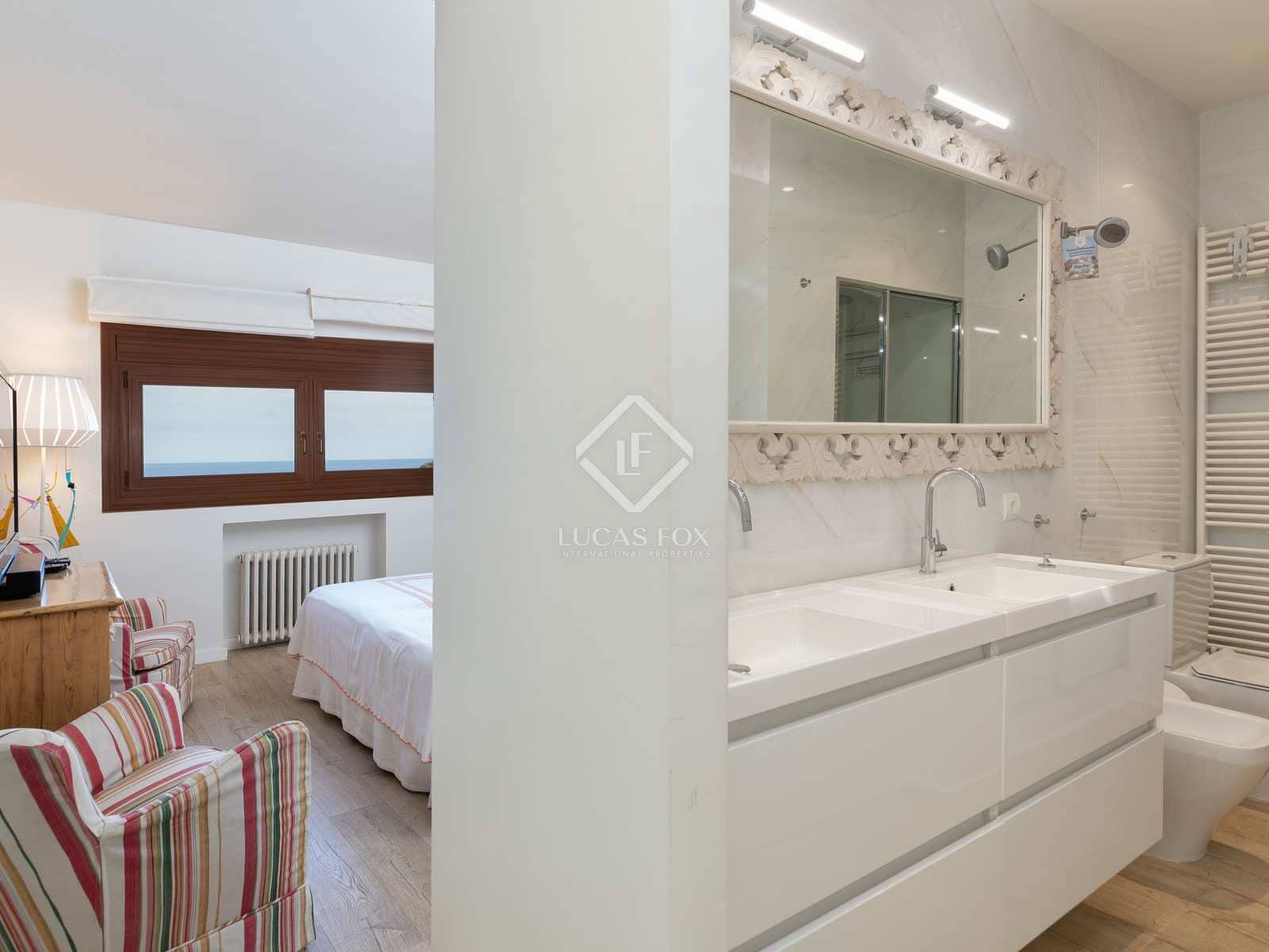 11 sypialnia Willa na sprzedaż w Sa Riera z basenem garażem - 2 300 000 € (Ref: 7149371)