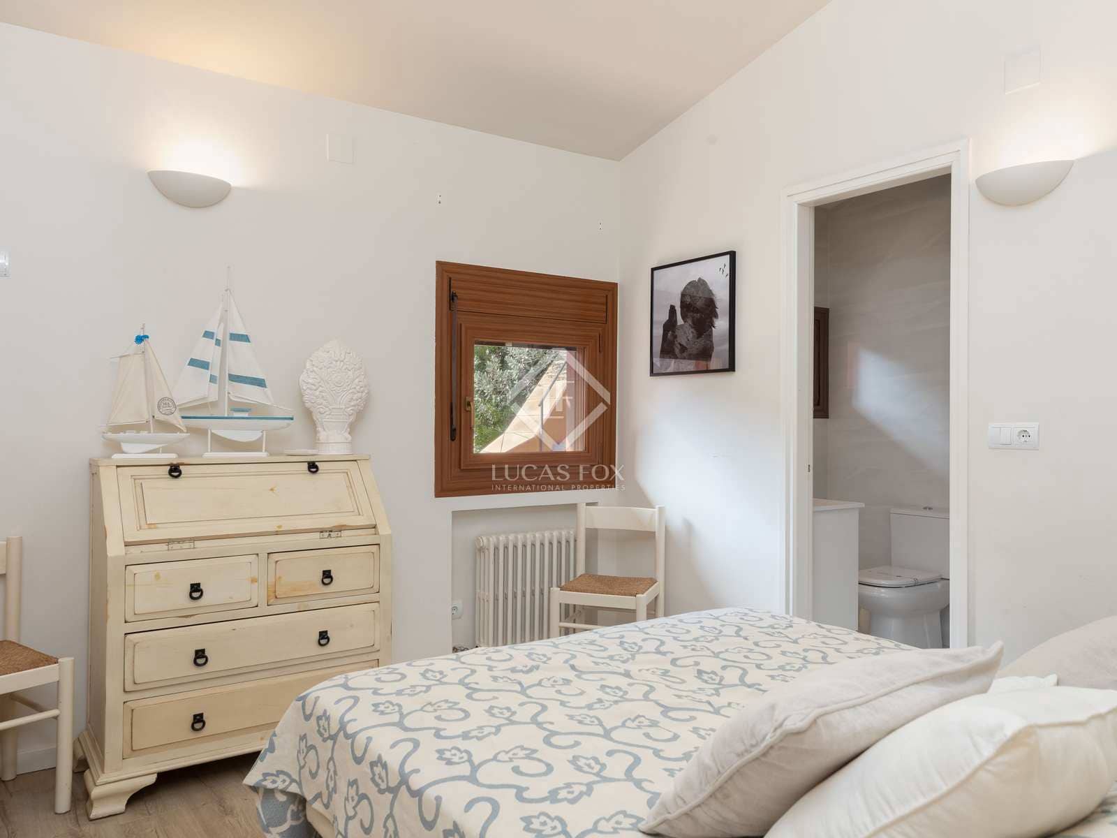 11 sypialnia Willa na sprzedaż w Sa Riera z basenem garażem - 2 300 000 € (Ref: 7149371)