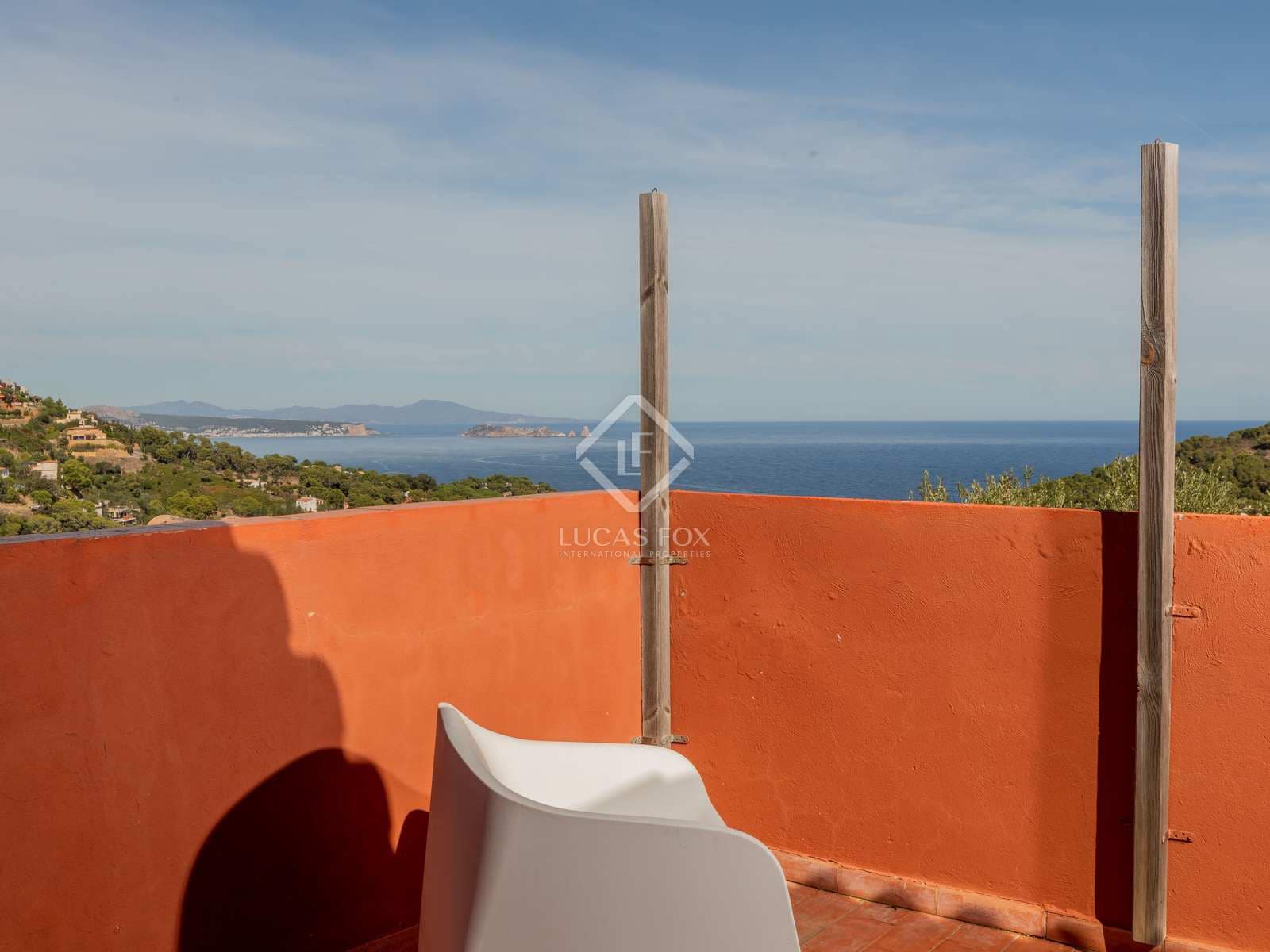 11 sypialnia Willa na sprzedaż w Sa Riera z basenem garażem - 2 300 000 € (Ref: 7149371)