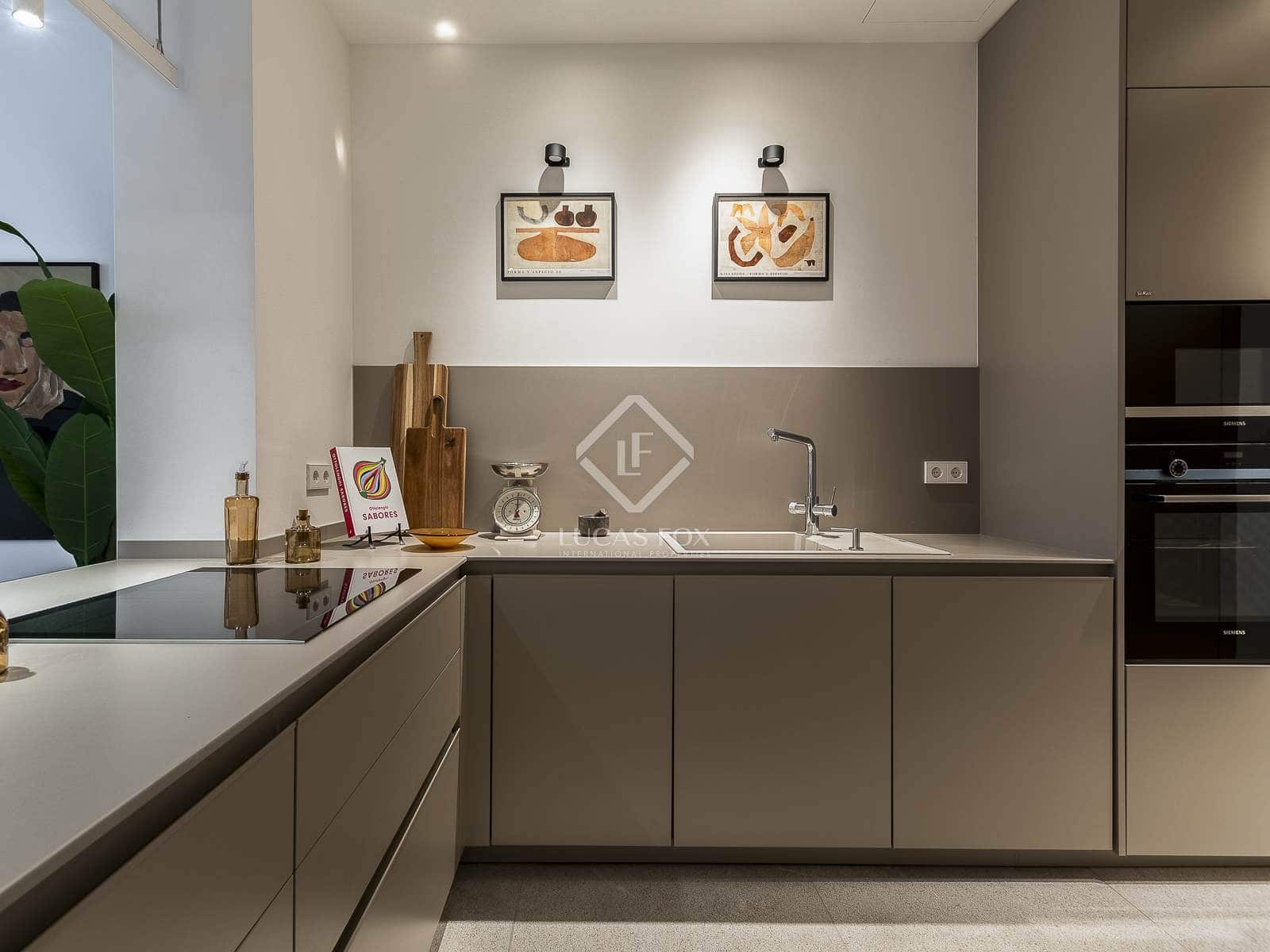 2 slaapkamer Appartement te koop in Barcelona stad - € 1.050.000 (Ref: 7153550)