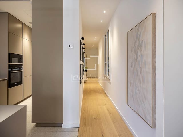 2 bedroom Apartment for sale in Barcelona city - € 994,000 (Ref: 7153550)