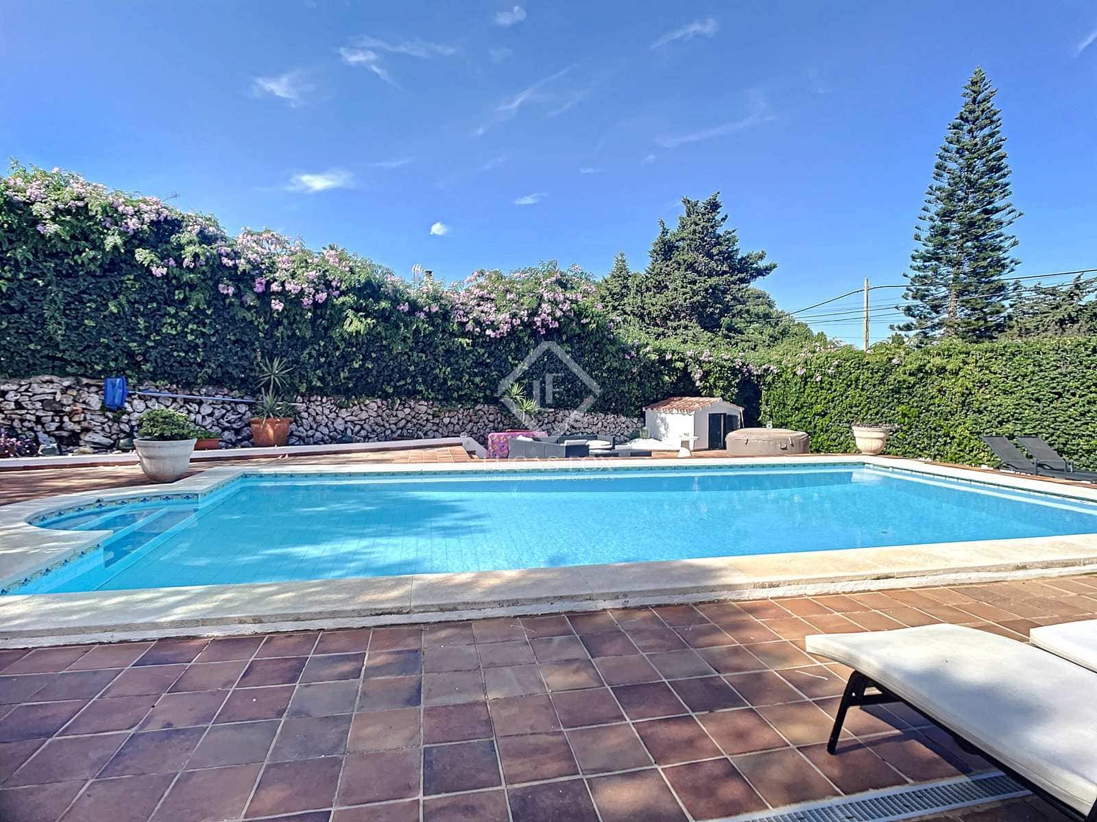 4 soverom Villa til salgs i Mahon / Mao med svømmebasseng - € 899 000 (Ref: 7161846)