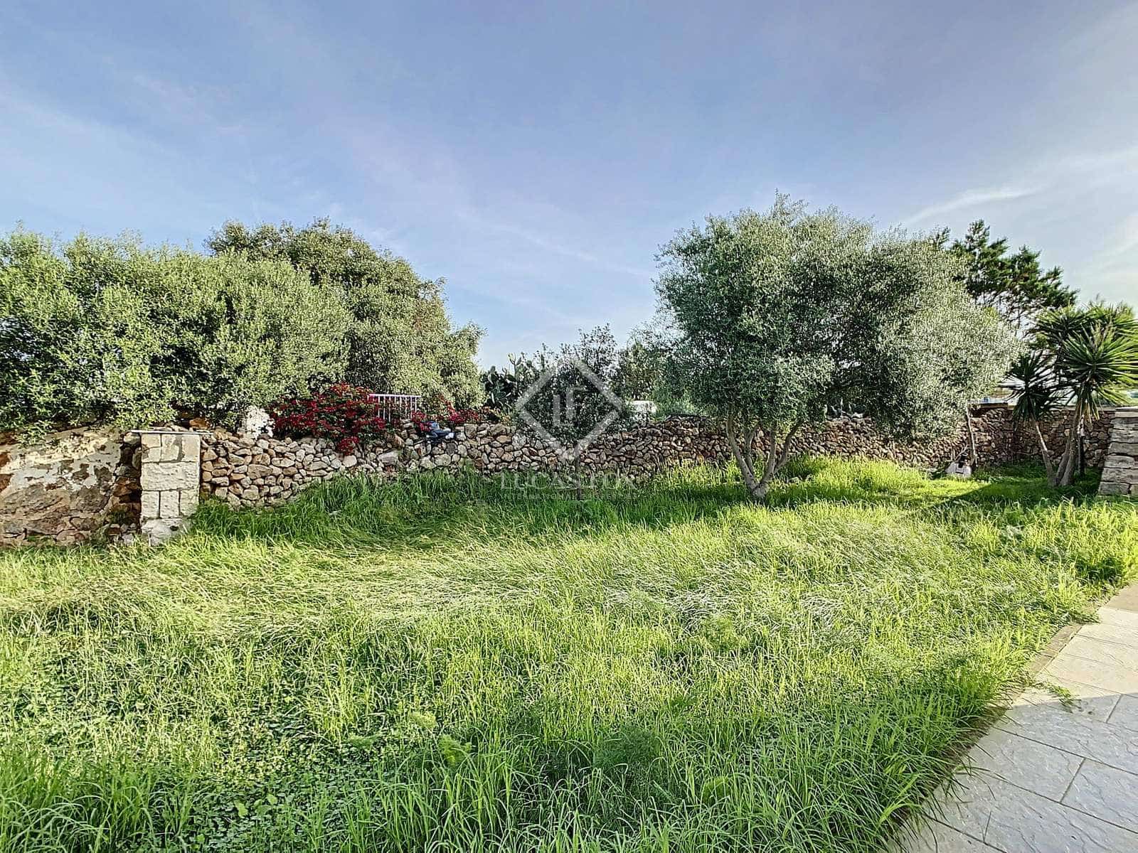 3 soveværelse Finca/Landehus til salg i Ciutadella de Menorca med garage - € 1.080.000 (Ref: 7161849)